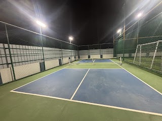 Clash on Pickleball